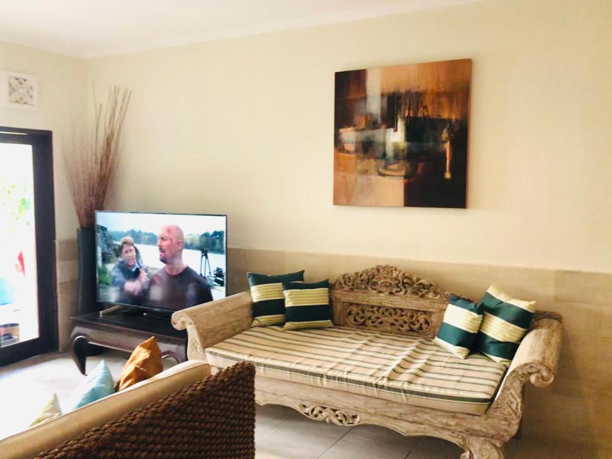 Villa Carissa Seminyak Centre, Bali By Le Ciel Hospitality エクステリア 写真