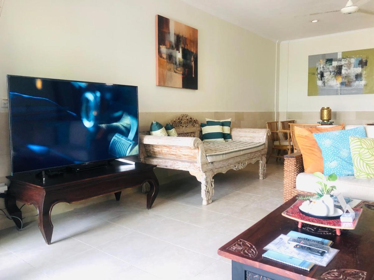 Villa Carissa Seminyak Centre, Bali By Le Ciel Hospitality エクステリア 写真