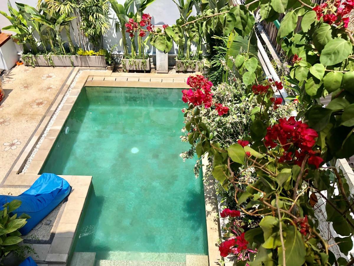 Villa Carissa Seminyak Centre, Bali By Le Ciel Hospitality エクステリア 写真