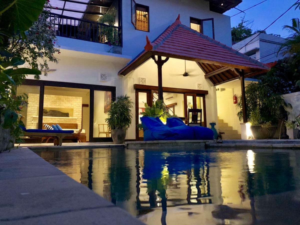 Villa Carissa Seminyak Centre, Bali By Le Ciel Hospitality エクステリア 写真